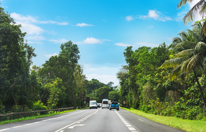Straße auf Guadeloupe