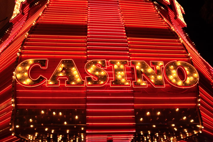 Casino-Schild in Las Vegas