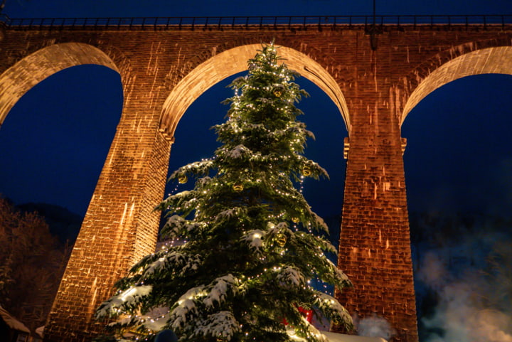 Das Viadukt in der Ravennaschlucht zur Weihnachtszeit